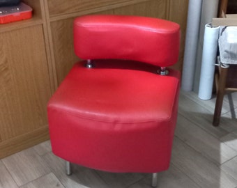 Poltroncina MB design Made in Italy Design moderno anni '70 Era spaziale Poltrona in tubolare d'acciaio e similpelle Rosso scuro Sfoderabile