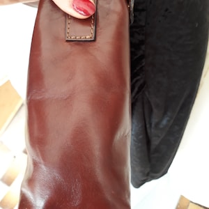 Vintage Italia Adjustable shoulder bag Genuine leather Handmade Italian craftsmanship Accessories Made in Italy Vintage bags Christmas gift image 9