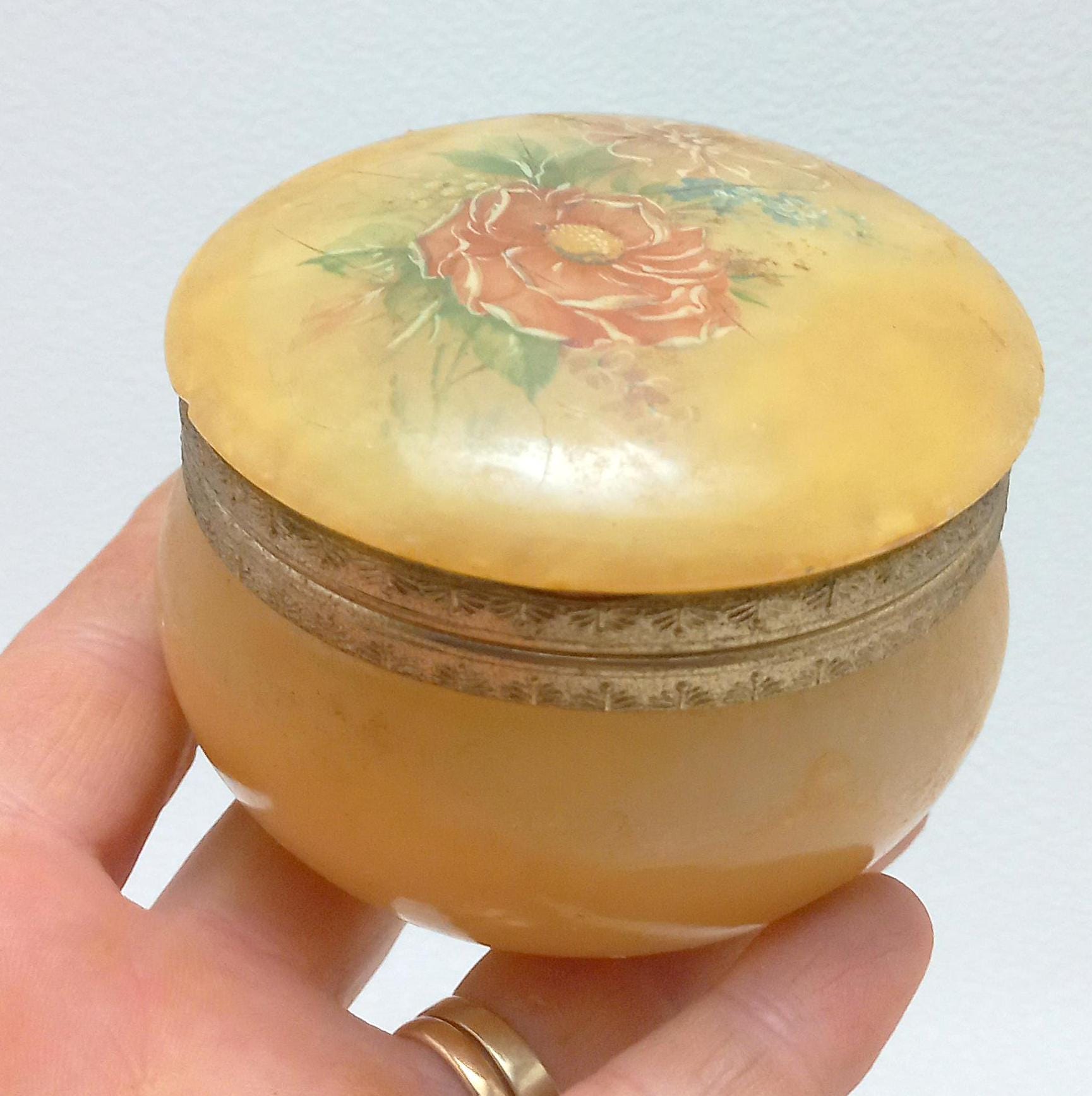 ビンテージ GENUINE ALABASTER イタリア製 ジュエリーボックス Vintage Italy Round Genuine Alabaster Box Hand Carved