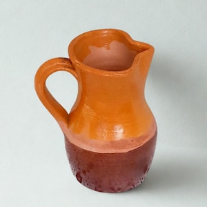 Jarra de terracota italiana vintage, arcilla de Apulia, decoración rústica de granja.