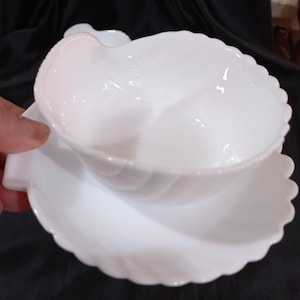 Vintage Italy bowl White-Black Set of 6 Cups or Bowls with shell-shaped glass saucer Shell shaped plate Caviar plate Seafood serving plate
