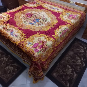 Zeldzame grote zware Italiaanse fluwelen sprei Victoriaans decor antiek barok bed tapijt chenille passementwerk barok slaapkamer decor antiek