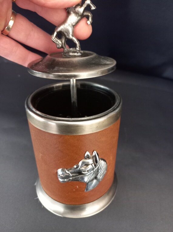 Vintage Glued horse Dispenser with Horses Vintage Cig… Gem