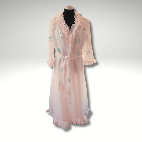Embroidered White Robe Vintage Italy White Embroidered Robe Women Pajama Cov… - Gem