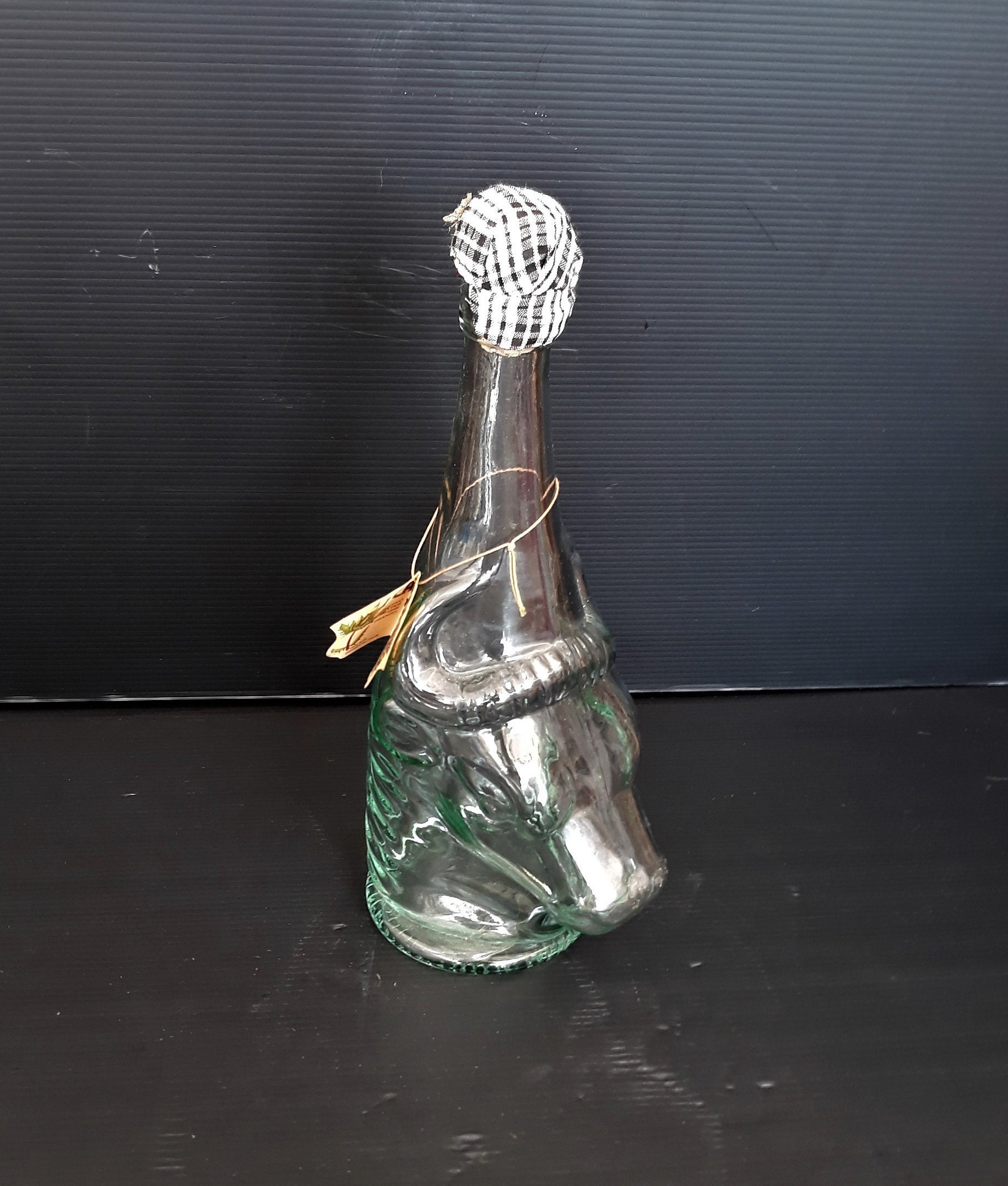 Black Bull Decanter - Etsy Singapore Black Bull Decanter - Etsy Singapore