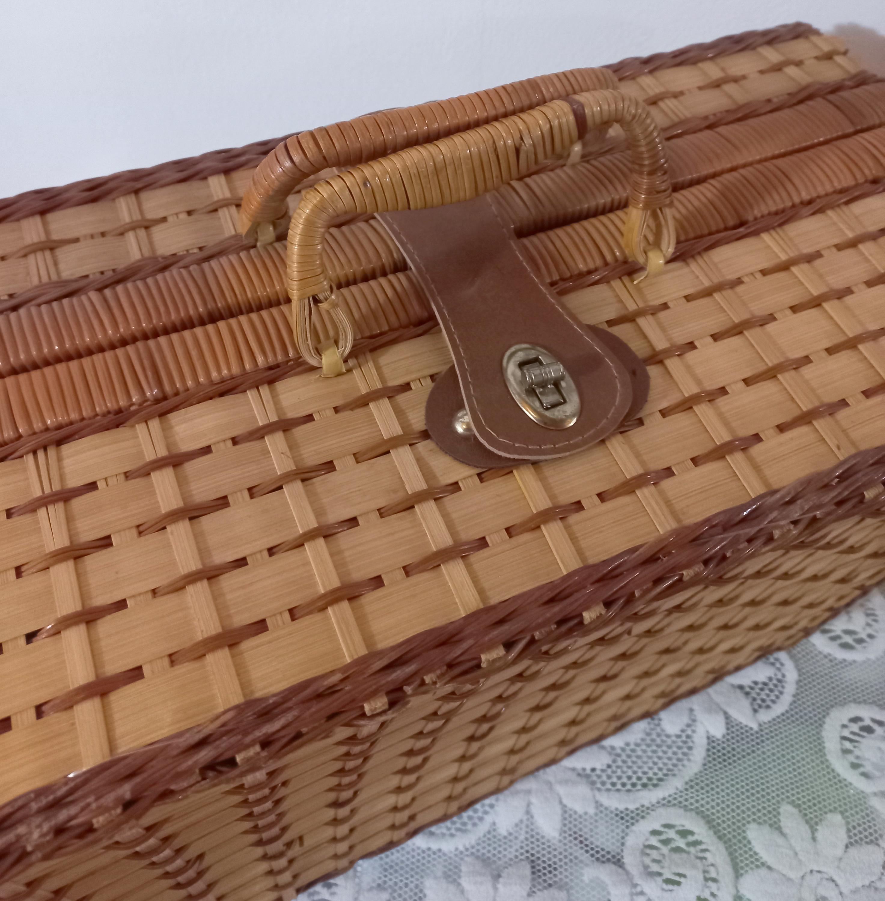 Ancienne Valise De Pique-nique En Osier – Vert – Tissu Et Cuir – Occasion