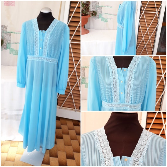 Vintage "Silfra" nightdress Italy 1970s Light blue