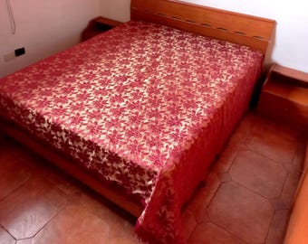 Rare Antique Double Bedspread Silk Brocade Bordeaux-Gold Color Silk bedspread Silk damask Decorations Precious Damask bed Vintage Italia