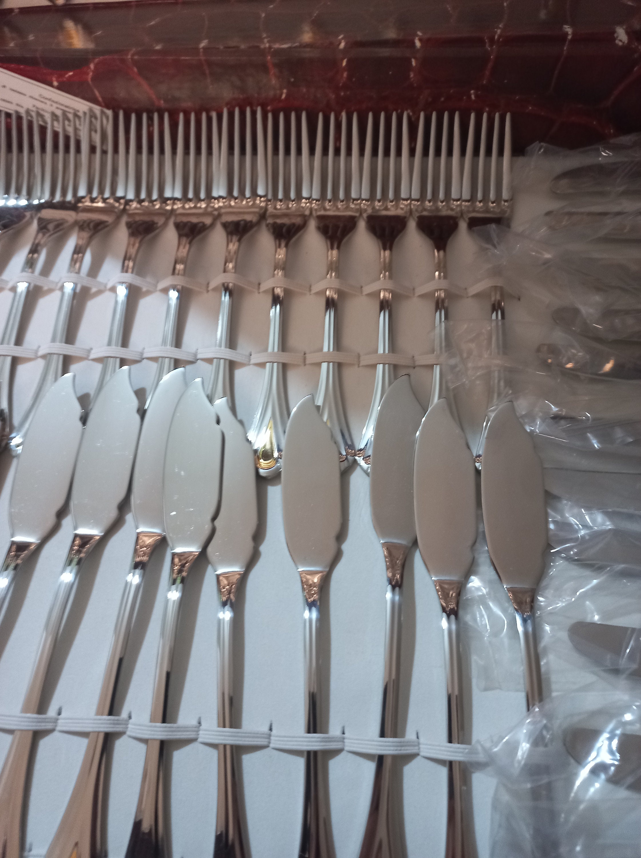 124 Pieces Gottinghen 18/10 Steel 24k Gold Decorations