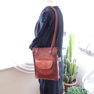 Shoulder bag Made in Italy Genuine leather 1980s Shoulder bag vintage Italy Women&#39;s accessories Gift for her Christmas gift