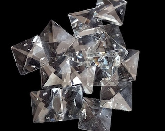 Set 15 pezzi Cristalli per lampade Forma quadrata Sfaccettato Taglio diamante Gocce di cristallo per lampadari Parti di lampadari a goccia di cristallo