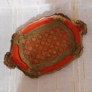 Traditionelle Florentiner Zeit Tablett Typisch Florentiner Italien 1950er Jahre Handbemaltes Antikes italienisches Harztablett Wohnkultur Restaurantharztablett