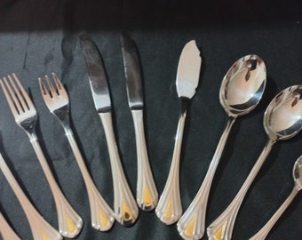 カトラリーセットGottinghen イタリア製　18/10　スプーン　24k Gottinghen 18/10 Silverwear Set 124 Pc Plated 24k Gold