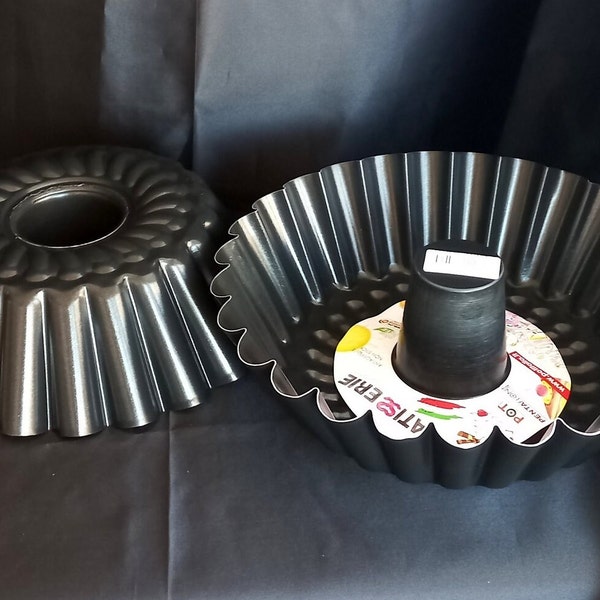 Brandneue Aluminium-Antihaft-Töpfe und Pfannen Runde Kuchenform Donut-Form-Kuchenform mit Loch-Weinlese-Gebäck Handgefertigte Aluminium-Kuchenformen