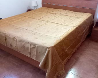 Brand new Never used Precious Silk Damask bed cover Decorated Baroque style cappuccino color Floral decor Silk bedspread