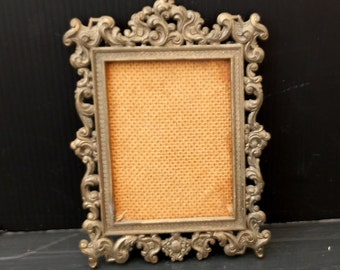 Small brass frame 13x10 cm without glass Photo frame Vintage photo holder To hang On the wall Decorated brass frames Christmas gift