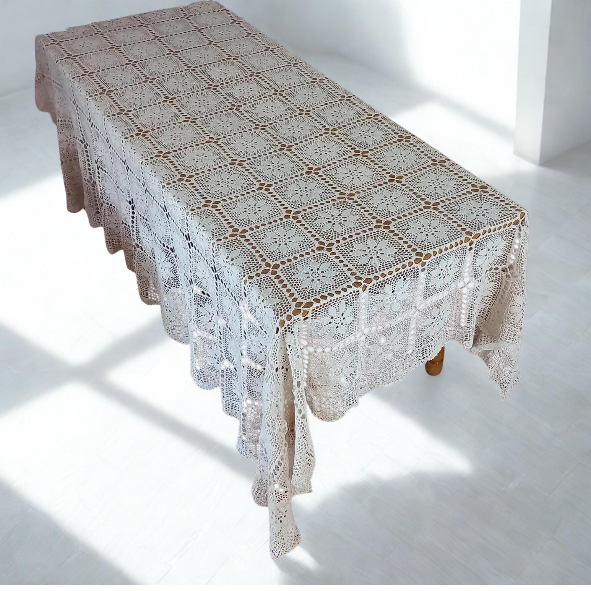 Tovaglia Rettangolare In Pizzo Heritage Lace Rose: Colore Ecru, Ricamo Elegante, 132 X 182 Cm, Lavabile In Lavatrice