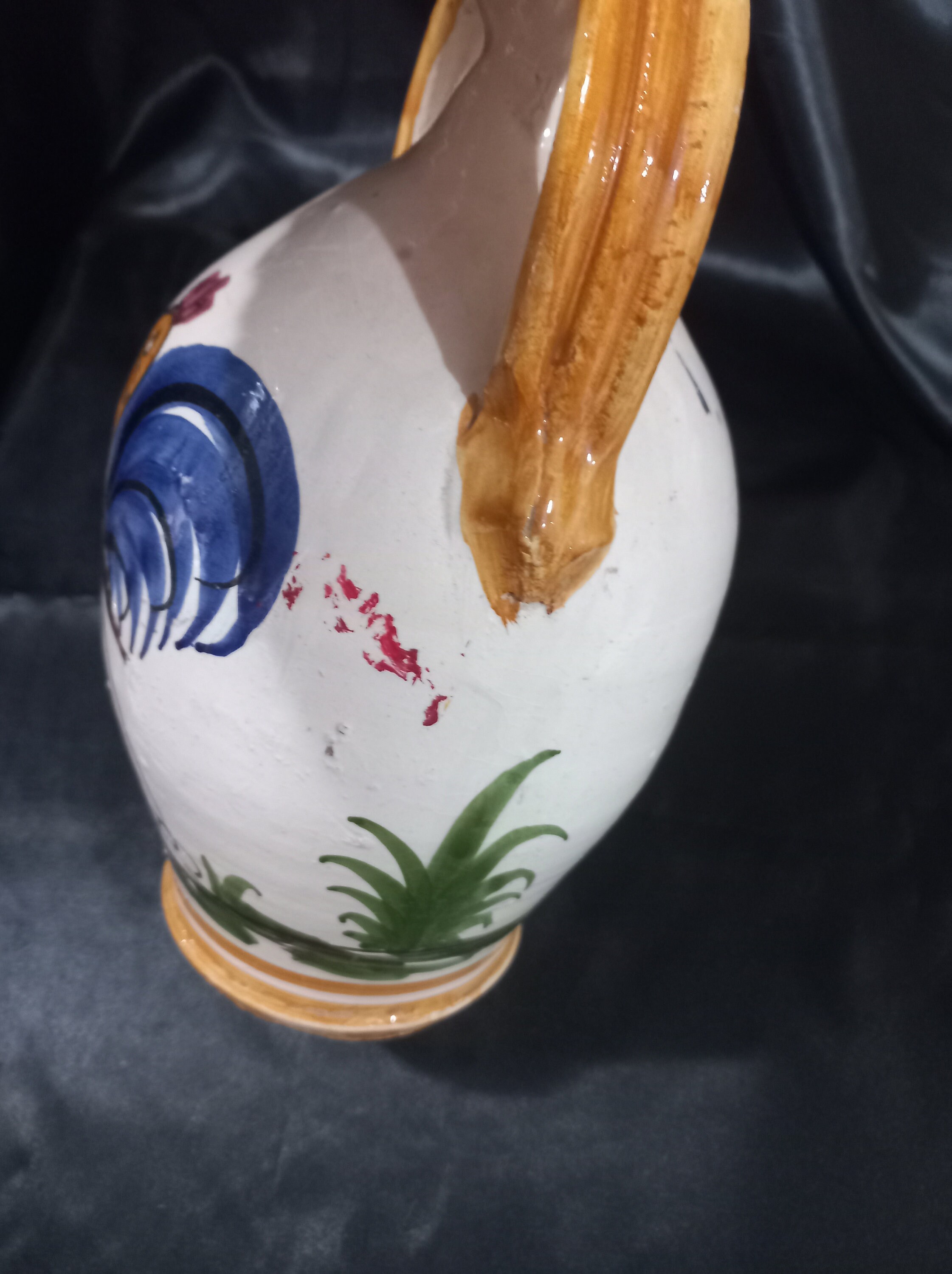 希少な1900年代初期の2つの取っ手が付いたテラコッタの花瓶