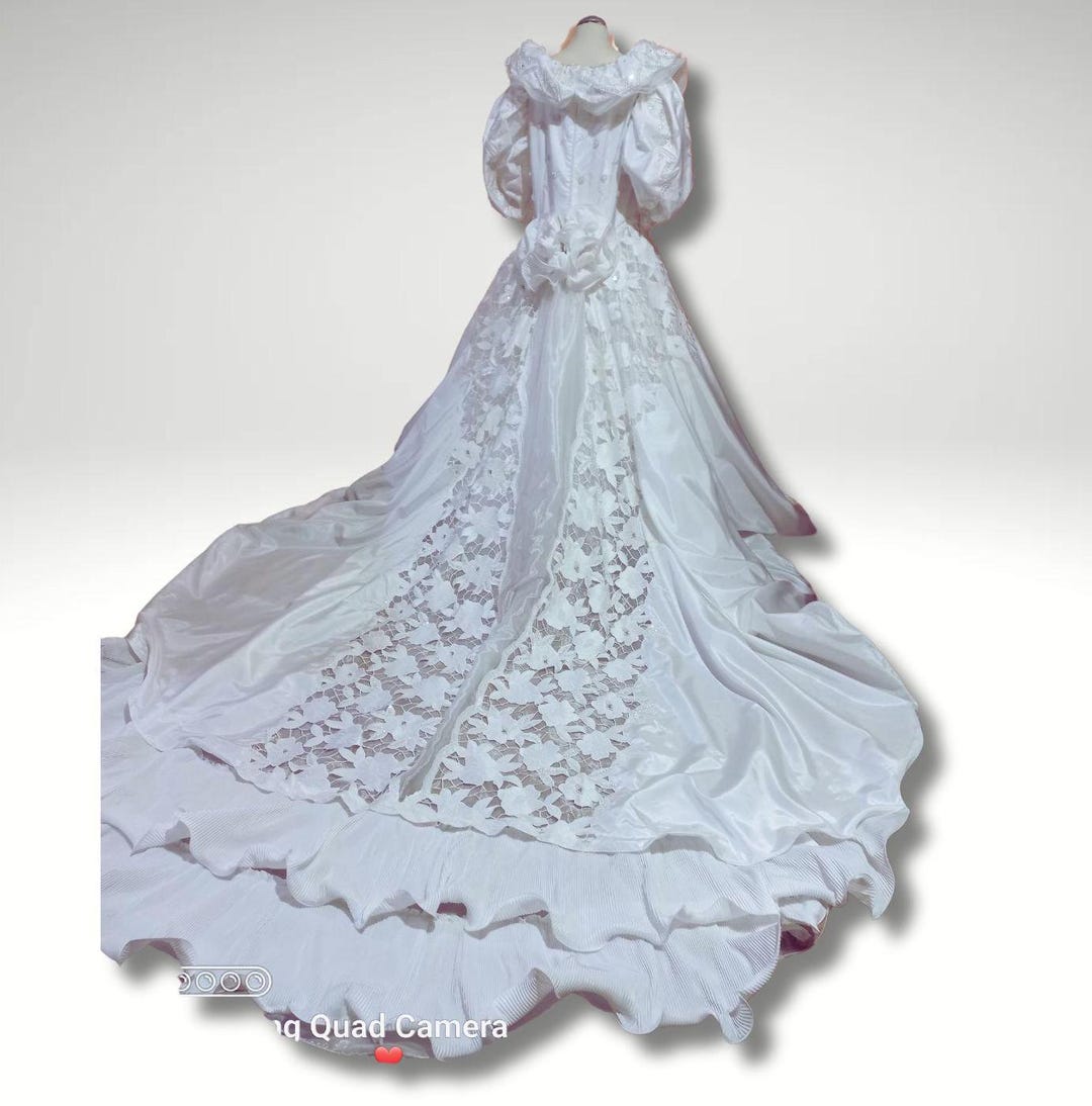 Wedding Dress Exclusive Model Unique Strictly Handmade Italian