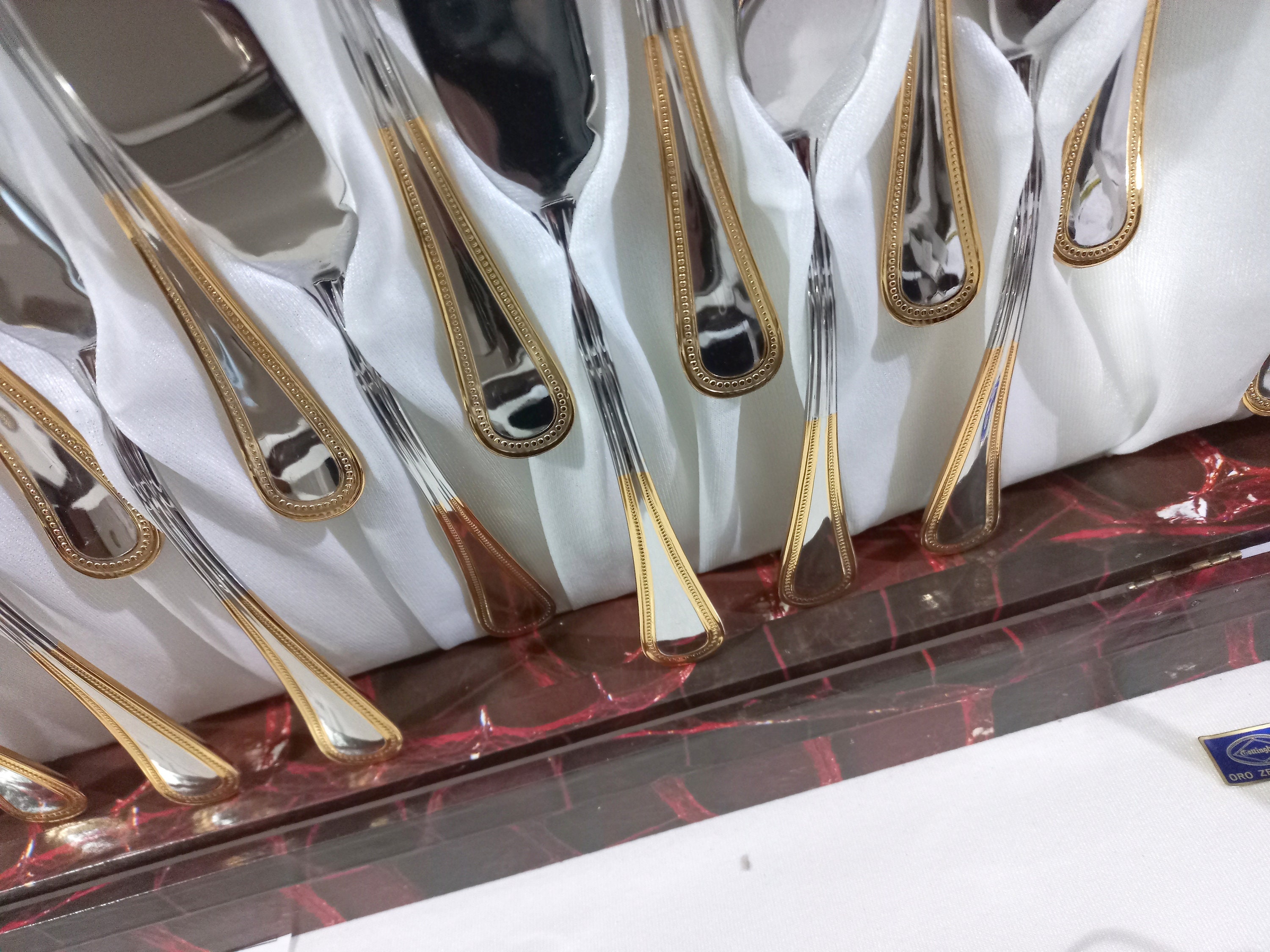26 Pieces Gottinghen 18/10 Steel 24k Gold Decorations