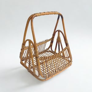 Vintage Italian Bamboo&Rattan Magazine rack-1960s Mid Century Modern Boho Chic Wicker stand-Franco Albini Style-Made in Italy