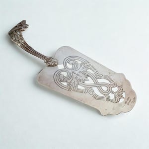 Vintage Greggio Solid 800 Silver Pastry Server - Handmade Italian Pierced Silver Appetizer Server - Luxury Art Nouveau Tableware - Padova