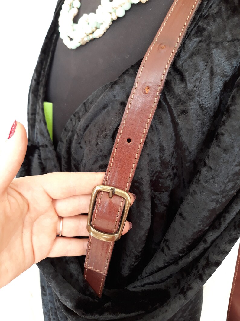 Vintage Italia Adjustable shoulder bag Genuine leather Handmade Italian craftsmanship Accessories Made in Italy Vintage bags Christmas gift image 5