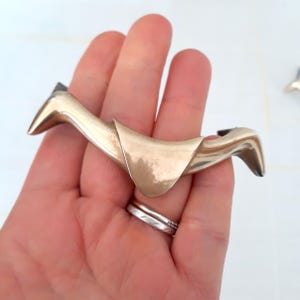 Price for one piece Rare handles for drawers Handles in decorated brass Drawer puller Home decor in brass Knobs for drawers in brass