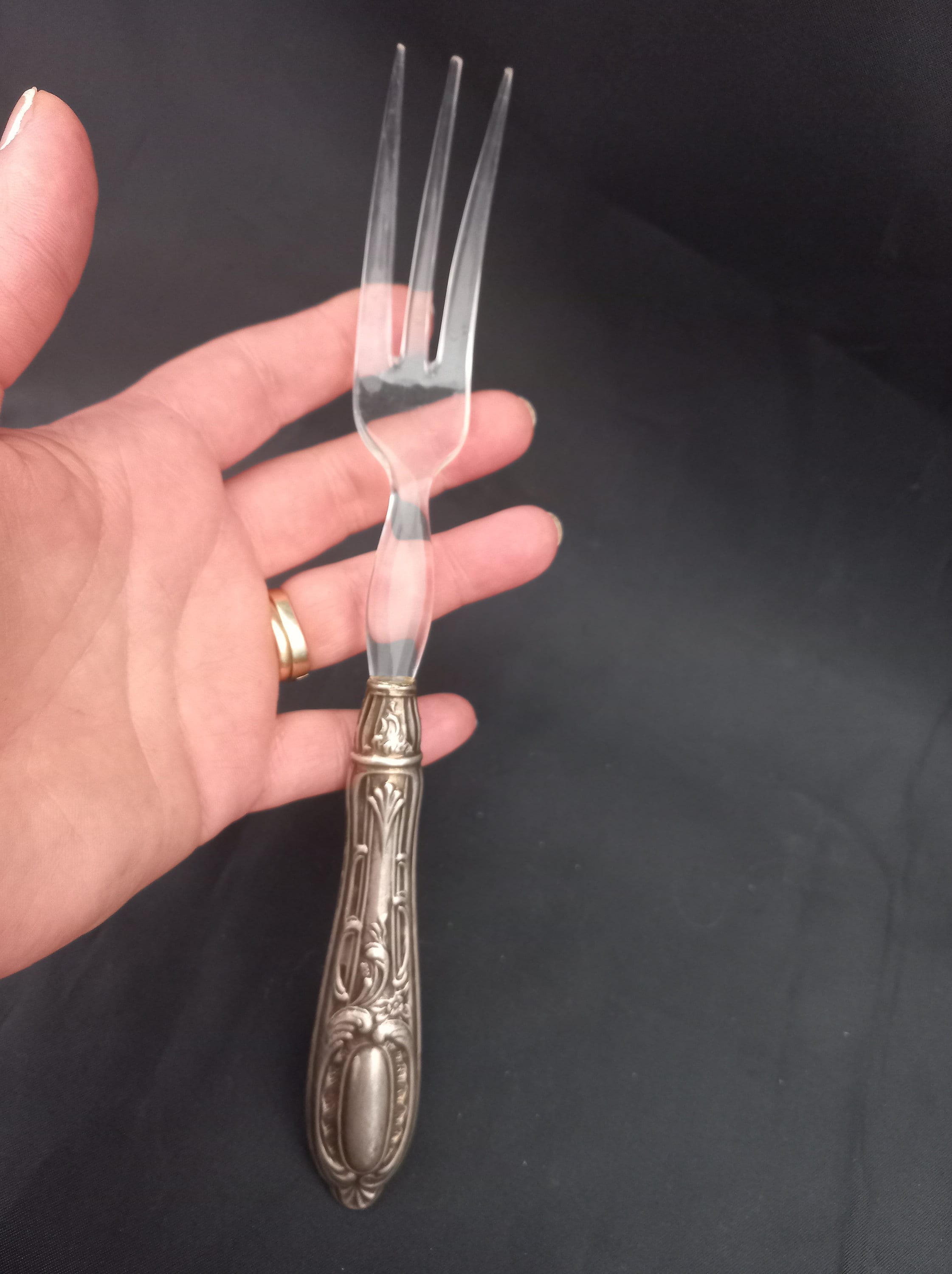 ヴィンテージ イタリア 1970 年代 透明ハードプラスチック製大型サラダ