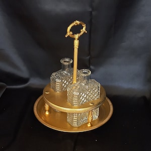 Whiskey bottle Without cap Collectible Carved glass Heavy brass holder Bar corner Antique brass bottle holder Bar decor Vintage bar cart
