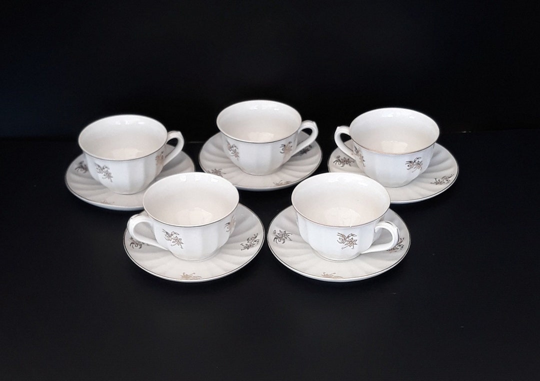 Set of 5 Large Tea Cups With Saucers Fine Porcelain Made in Czechoslovakia Table Service Serve