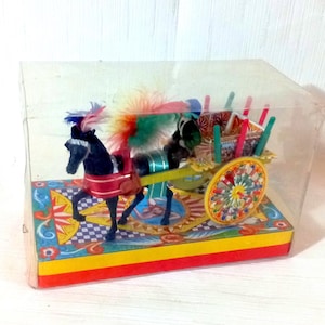 Petite charrette sicilienne artisanale Charrette à cheval Souvenir de Sicile Coffret cadeau complet Charrette en bois Cheval en plastique de collection fait main