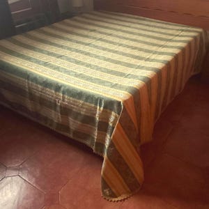 Antique bedspread Venetian Silk Brocade Hand Woven Antique green-gold Bedspread Baroque Style Precious Damask bed cover Decorated