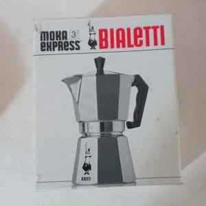 Brand new Sealed Aluminum Coffee Maker Bialetti Espresso coffee maker 3 cups Italian coffee machine Gift idea
