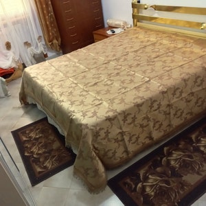 Brand new Precious Silk Damask bed cover Decorated Baroque style Gold-Brown color Floral decorations Hand-knotted trimmings Silk bedspread