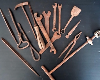 ヴィンテージ木製ハンマー:1930年代の錆びた工具コレクション - Etsy 日本 ヴィンテージ木製ハンマー:1930年代の錆びた工具コレクション - Etsy 日本
