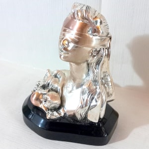 Large &quot;Lady Luck&quot; Italian Lucky Charm Resin Silver Plated Silver Statue Sculpture Silver Plated Collectible Statues Statue Victorian Style