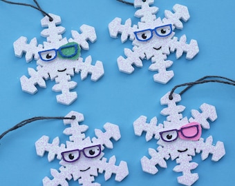 Glasses Snowflake ornament, Eye Patch Ornament, glasses ornament, hand painted, Optometry ornament, Optometrist, Optometry gift, Eye Power