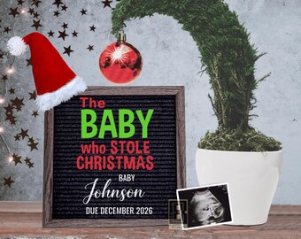 Christmas Pregnancy Announcement, 'Who Stole Christmas' Theme