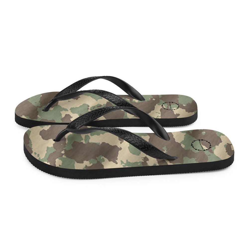 Woman's Flip flops camo Army print green brown Etsy