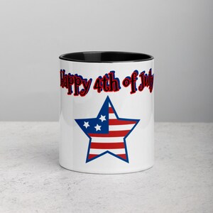 内側に色が付いたコーヒーマグ、独立記念日おめでとう、アンクルサムの誕生日、星、アメリカの国旗、ベストセラーのマグ、家庭用品、お母さんへのプレゼント