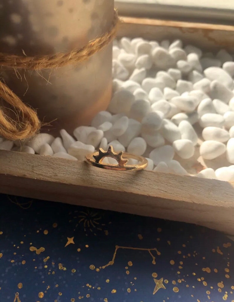 Ring upcoming sun gold and silver Gold