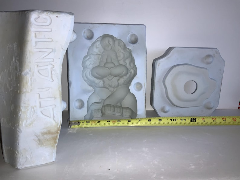 Slip Mold Ceramic Molds Halloween Pumpkin Ghost Santa Skier Shelf Sitter Bust Atlantic Doc Holliday Byron Mold 1960s+ XL Quality Rare Pieces image 15