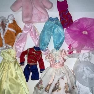 Vintage lot Barbie doll clothes outfits genuine barbie and happy family doctor outfit dress doll dresses shorts barbie clothing