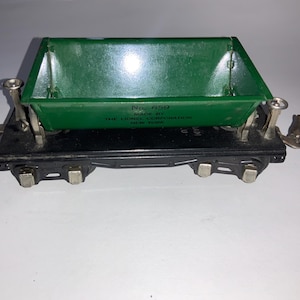Pre War Lionel Train 659 Green Dump Car O-Scale Tin amazing condition