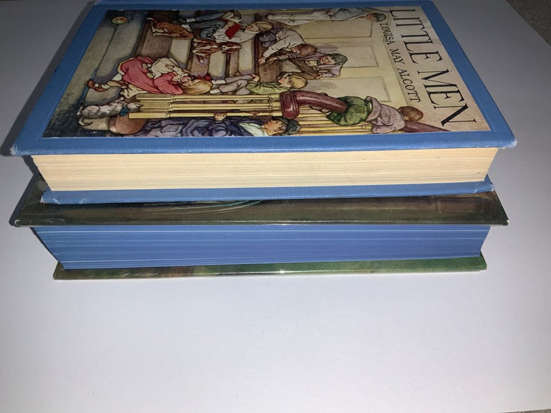 Kleine Frauen, kleine Männer Erstausgabe Louisa May Alcott Vintage Hardcover Bücher Buch Set Art Cover hervorragender Zustand illustrierter klassischer Roman Bild 4