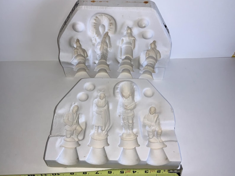 Slip Mold Ceramic Molds Halloween Pumpkin Ghost Santa Skier Shelf Sitter Bust Atlantic Doc Holliday Byron Mold 1960s+ XL Quality Rare Pieces INDIAN CHESS SET