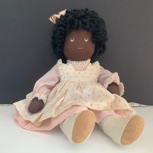 18” Doll Black Girl Painted Sewn Face Signed Vintage Cloth Doll - Girl Child Amazing Condition - Black Americana Style Elaborate Outfit Afro
