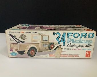 Vintage 1934 Ford Pickup Truck Model Kit: AMT Trophy Series