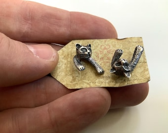 Sterling Silver Cat Earrings: Vintage Kitten Design